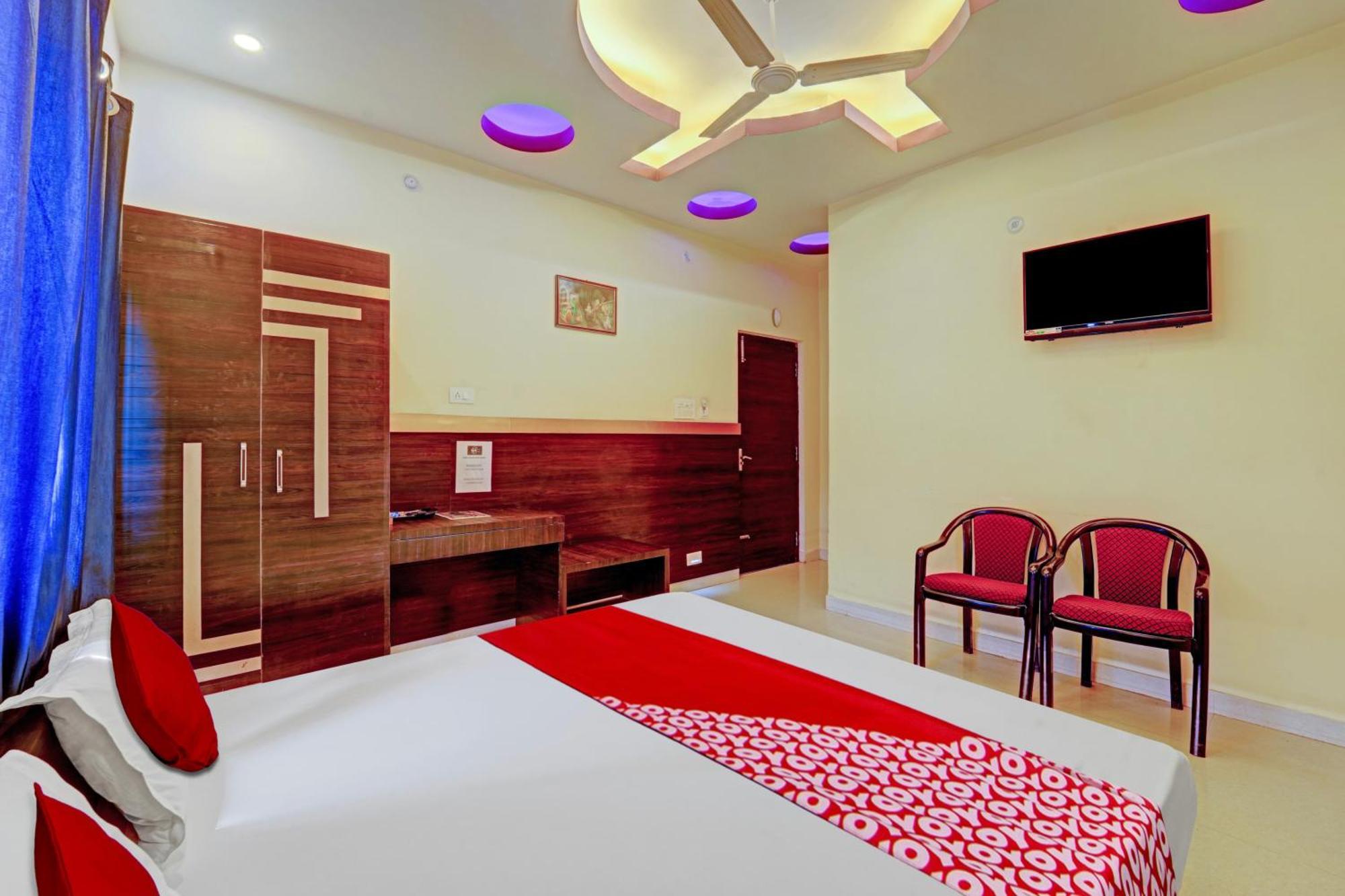 Oyo Flagship Hotel Centre Point Chhapra Zewnętrze zdjęcie