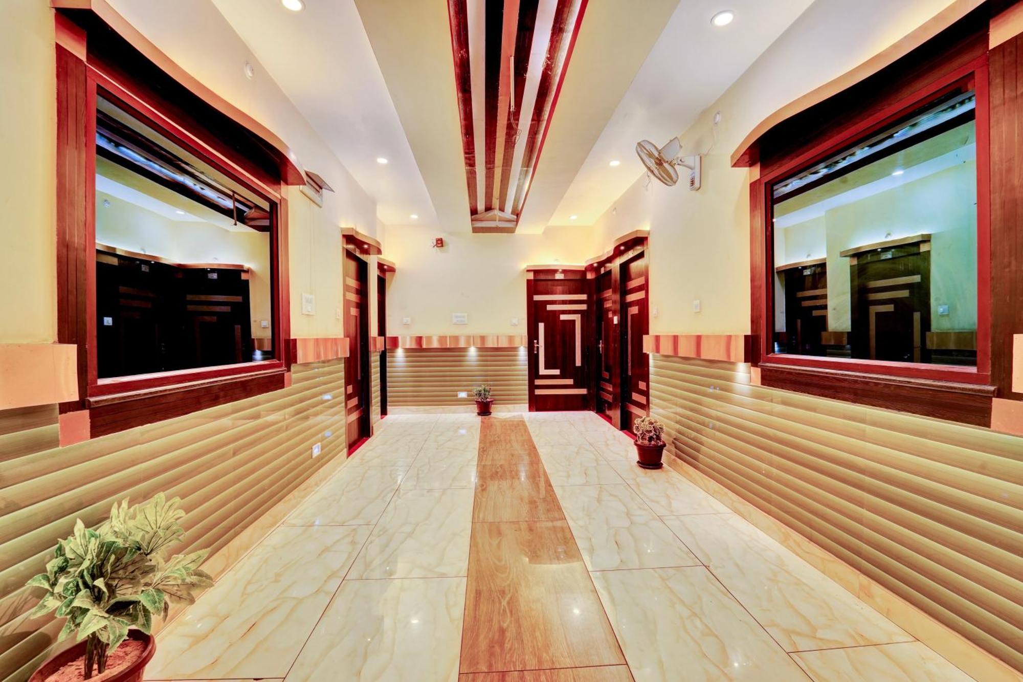 Oyo Flagship Hotel Centre Point Chhapra Zewnętrze zdjęcie